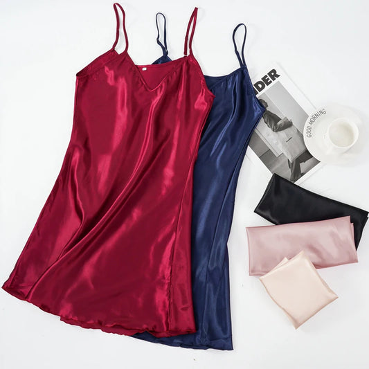Camisola Feminina em Seda com Alças Ajustáveis, Toque Macio e Caimento Solto