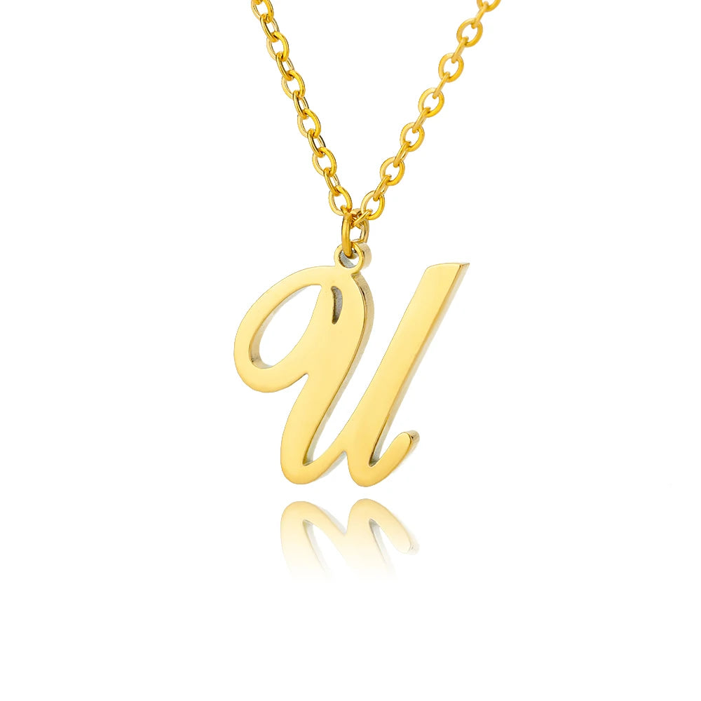 Colar Feminino com Inicial Dourada em Aço Inoxidável e Design Minimalista