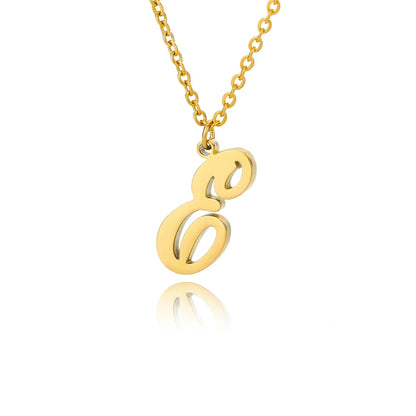 Colar Feminino com Inicial Dourada em Aço Inoxidável e Design Minimalista