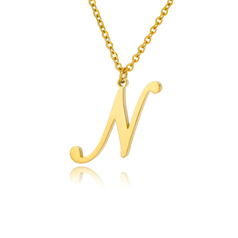 Colar Feminino com Inicial Dourada em Aço Inoxidável e Design Minimalista