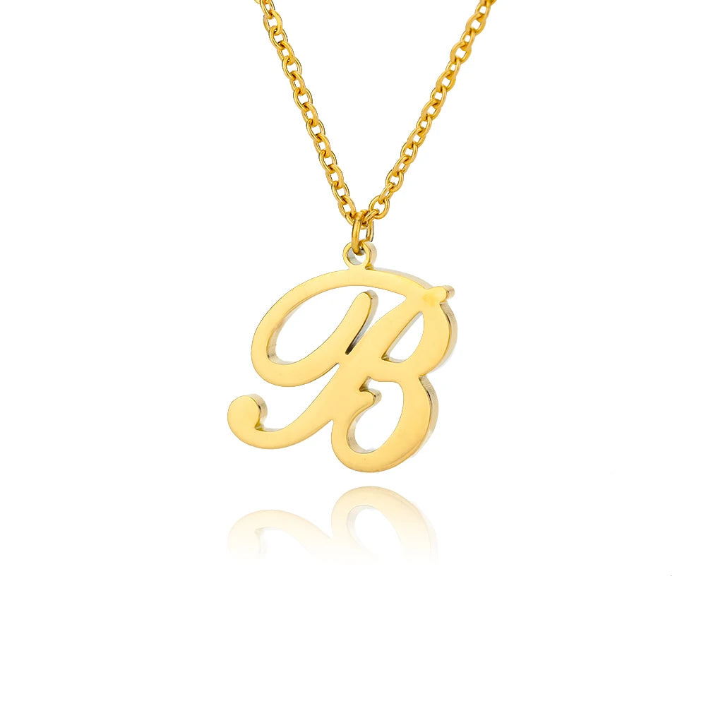 Colar Feminino com Inicial Dourada em Aço Inoxidável e Design Minimalista