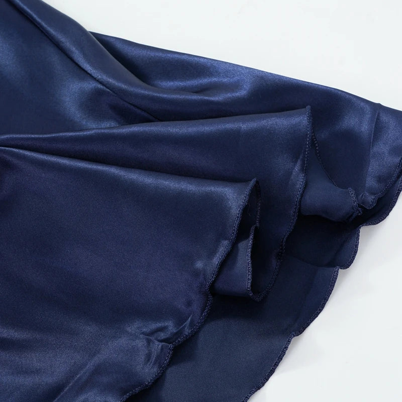 Camisola Feminina em Seda com Alças Ajustáveis, Toque Macio e Caimento Solto