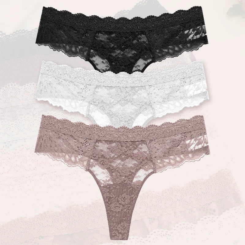 Kit com 3 Calcinhas Fio Dental Femininas em Renda Floral, Macias, Confortáveis e de Cintura Baixa