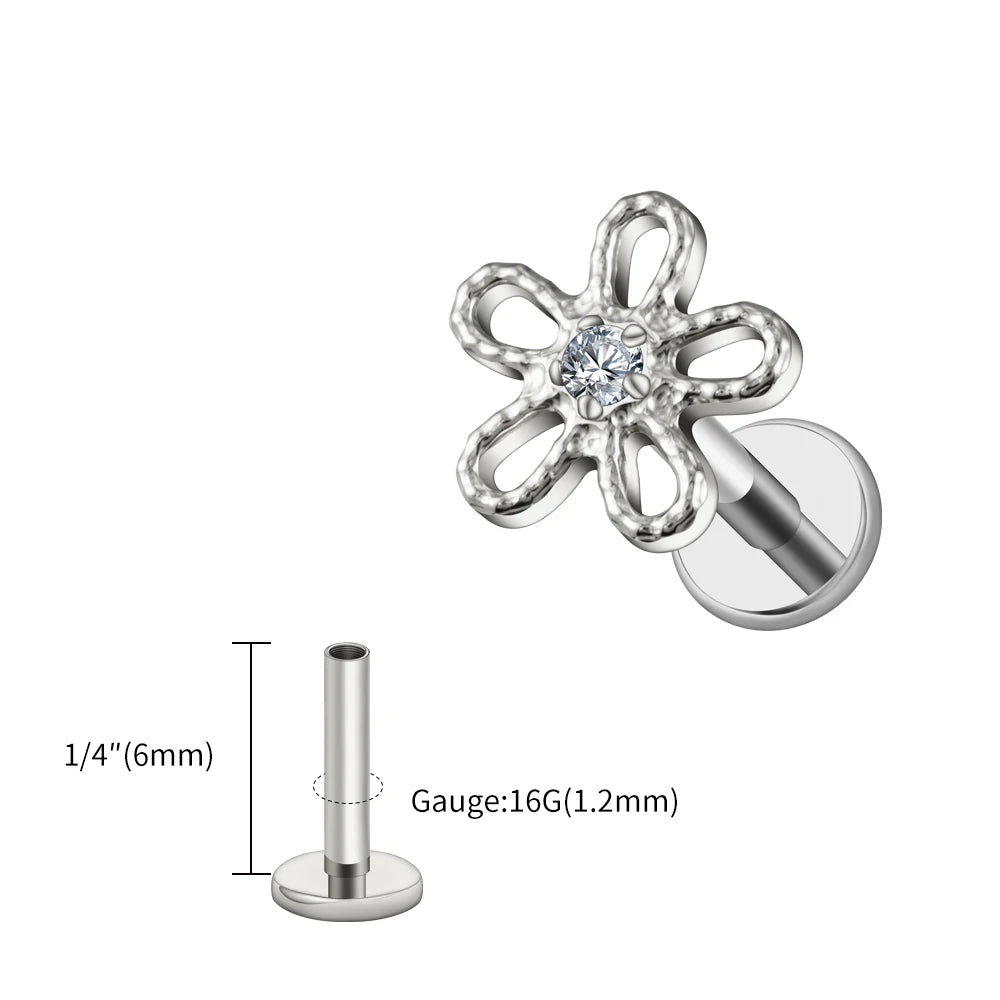 Piercing Feminino em Titânio com Flor Cravejada em Zircônia, Delicado e Sofisticado