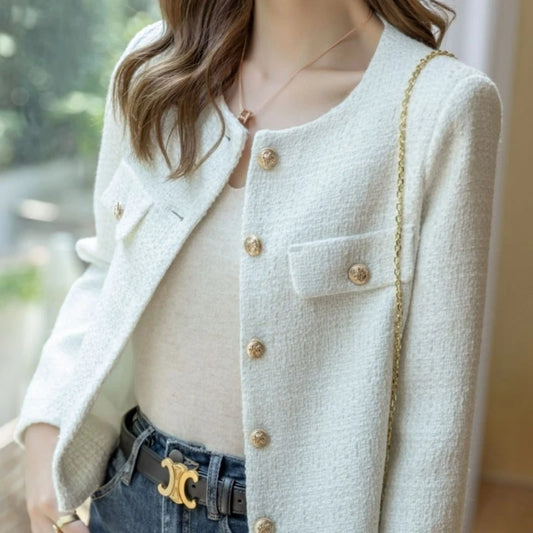 Casaco Feminino Tweed com Botões Dourados