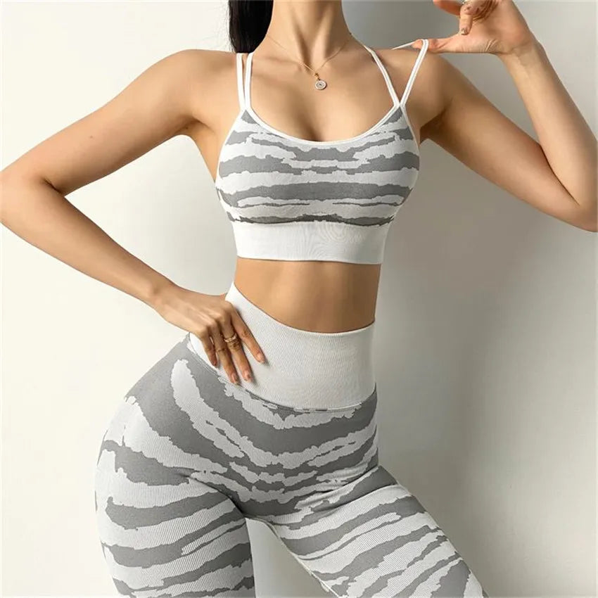 Conjunto Fitness Feminino QK Top e Legging
