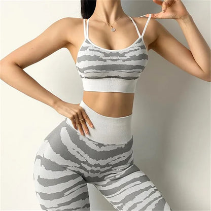 Conjunto Fitness Feminino QK Top e Legging