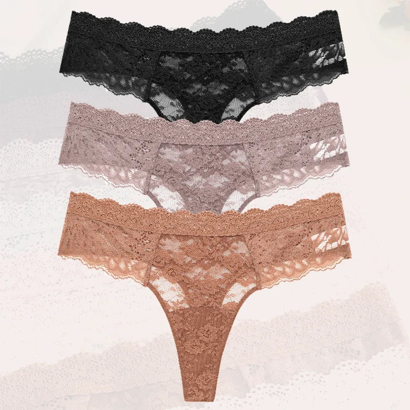 Kit com 3 Calcinhas Fio Dental Femininas em Renda Floral, Macias, Confortáveis e de Cintura Baixa