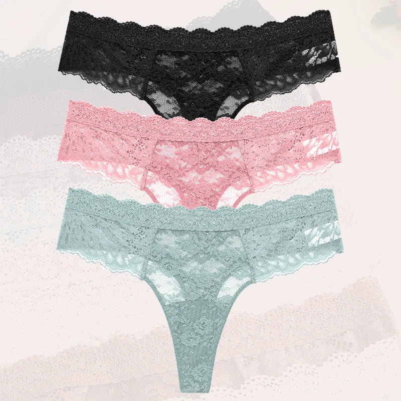 Kit com 3 Calcinhas Fio Dental Femininas em Renda Floral, Macias, Confortáveis e de Cintura Baixa