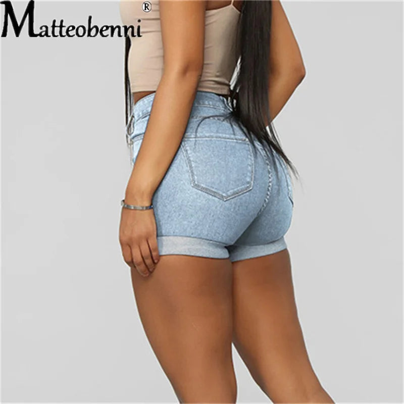 Short Jeans Feminino de Cintura Alta com Modelagem Ajustada e Caimento que Valoriza a Silhueta