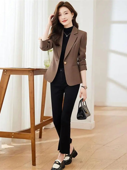 Blazer Feminino, Acinturado, Curto e Leve, Casual e Elegante