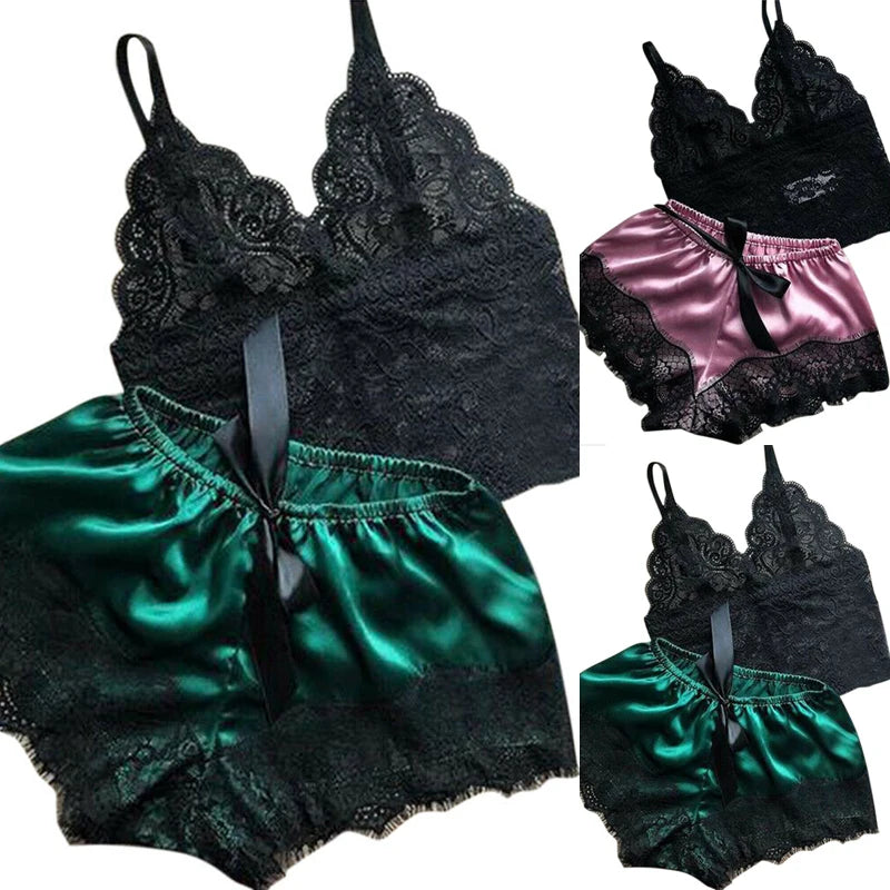 Conjunto Feminino de Dormir com Top Decote V e Short em Chiffon