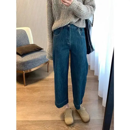 Calça Jeans Feminina Branca de Perna Reta, Cintura Alta e Modelagem Slim