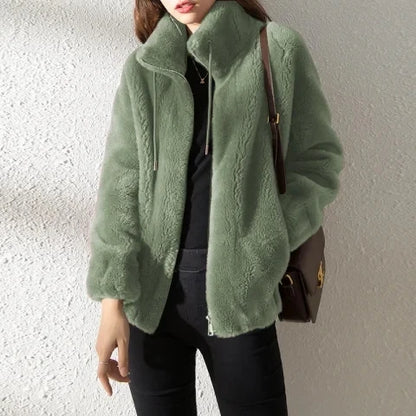 Moletom Feminino Quente em Fleece Dupla Face com Gola Alta e Caimento Solto