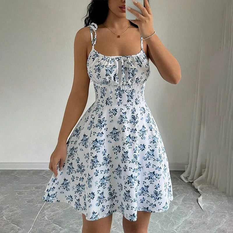 Vestido Feminino Floral com Alças Finas, Leve e Delicado