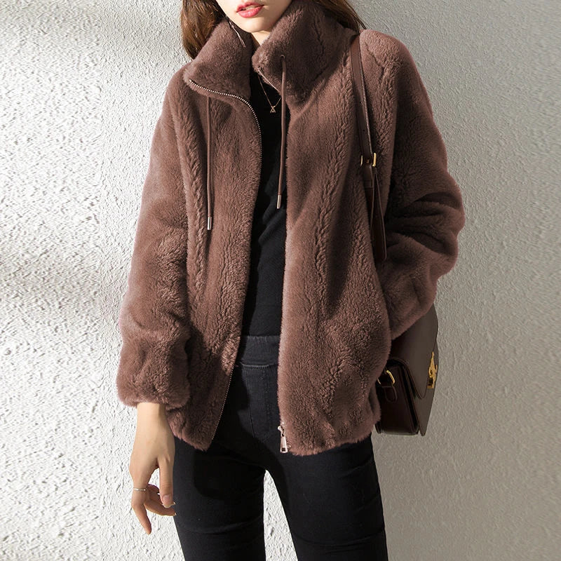 Moletom Feminino Quente em Fleece Dupla Face com Gola Alta e Caimento Solto
