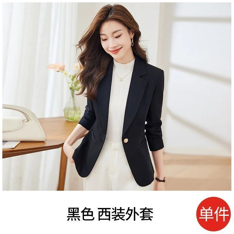Blazer Feminino, Acinturado, Curto e Leve, Casual e Elegante