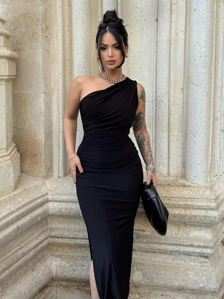 Vestido Feminino Longo com Fenda Lateral, Costas Abertas e Caimento Sofisticado