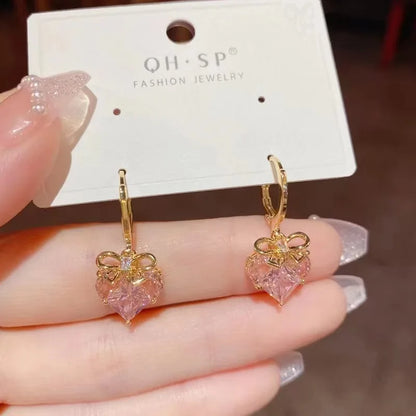 Brincos Femininos com Zircônia Rosa em Formato de Coração, Delicados e Elegantes