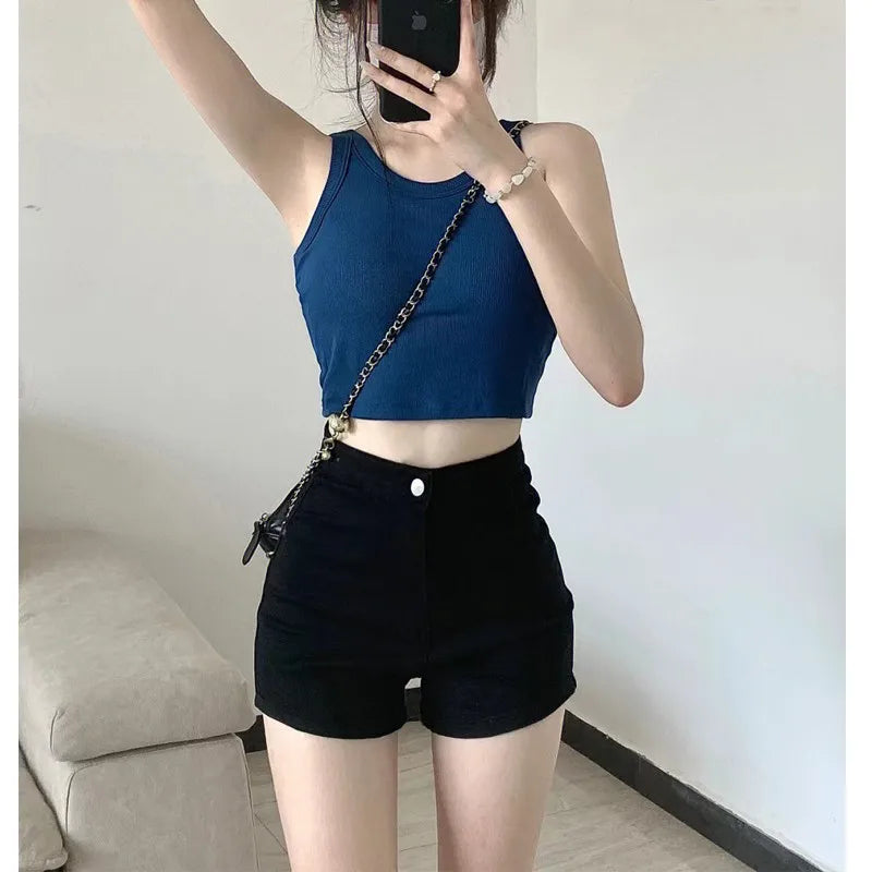 Short Jeans Feminino com Cintura Alta, Caimento Solto e Design Moderno