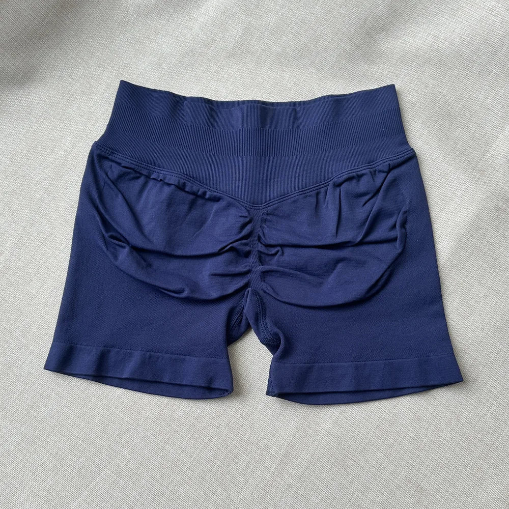 Short Feminino Fitness Cintura Baixa Sem Costura com Tecido Stretch