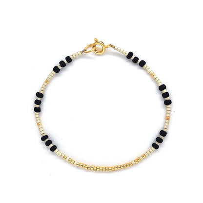 Kit de Pulseiras Miyuki Femininas com Miçangas Finas e Estilo Delicado