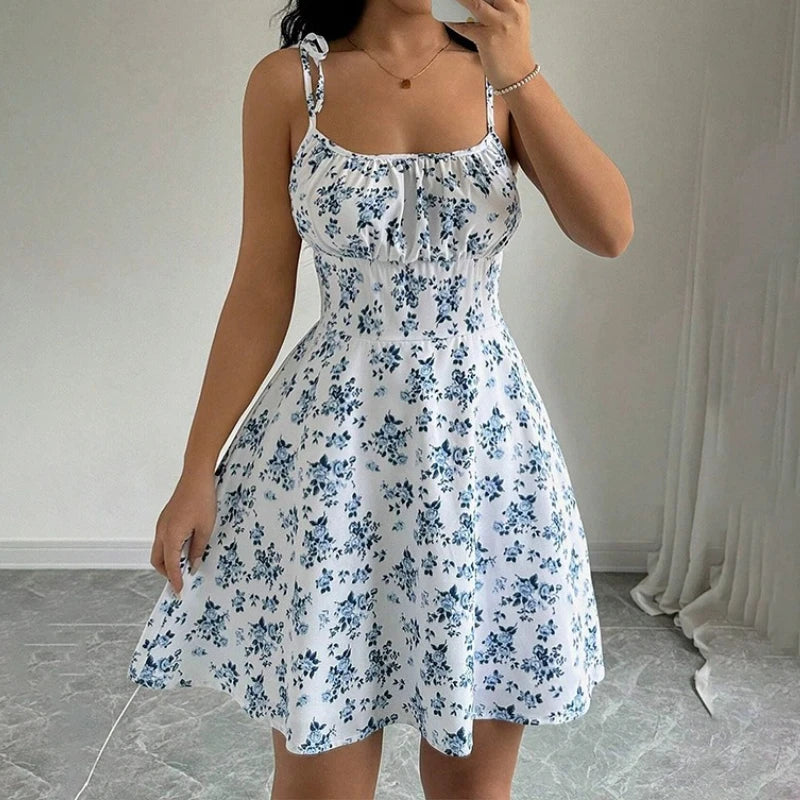 Vestido Feminino Floral com Alças Finas, Leve e Delicado