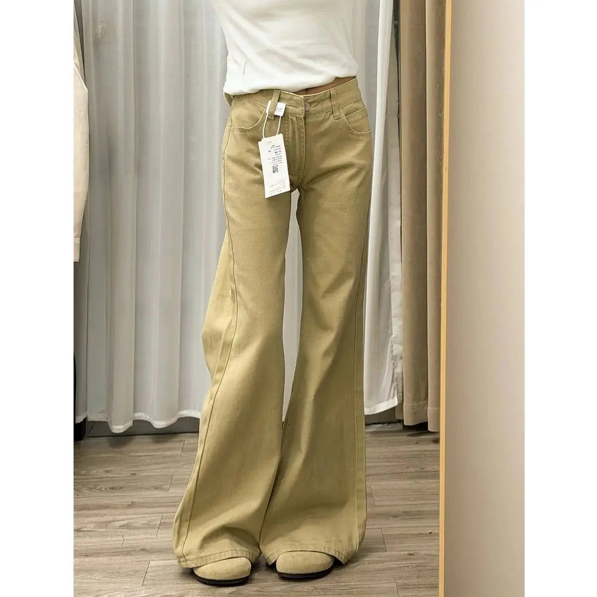 Calça Jeans Feminina Flare Cintura Alta Vintage Boca de Sino Y2K Modelagem Elegante