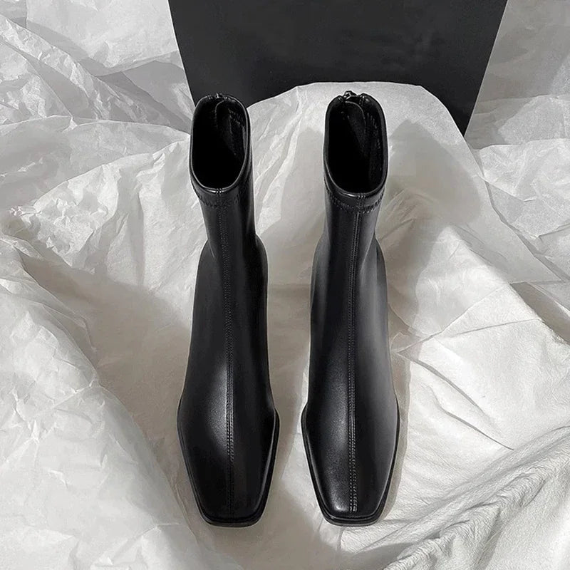 Bota Feminina Cano Curto Vintage Bico Quadrado